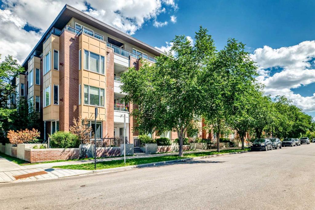 #402 1010 Centre Avenue NE, Calgary, Alberta, T2E 4M6