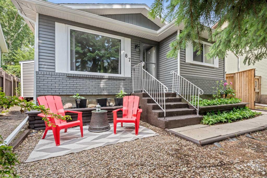 87 Deer Ridge Way SE, Calgary, Alberta, T2J 5Y7