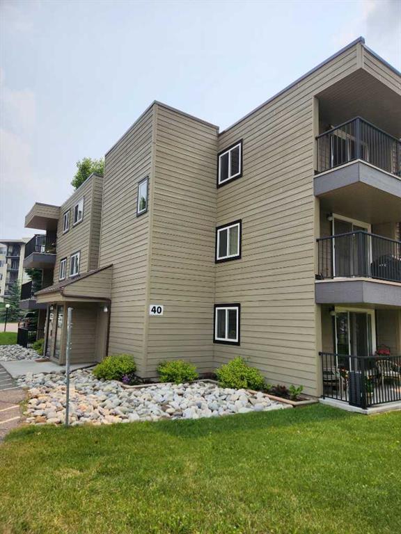 #201 40 Glenbrook, Cochrane, Alberta, T4C 1T2