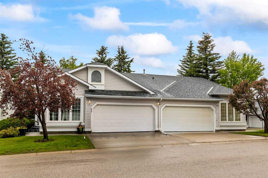 33 Douglasview Park SE, Calgary, Alberta, T2Z2R9