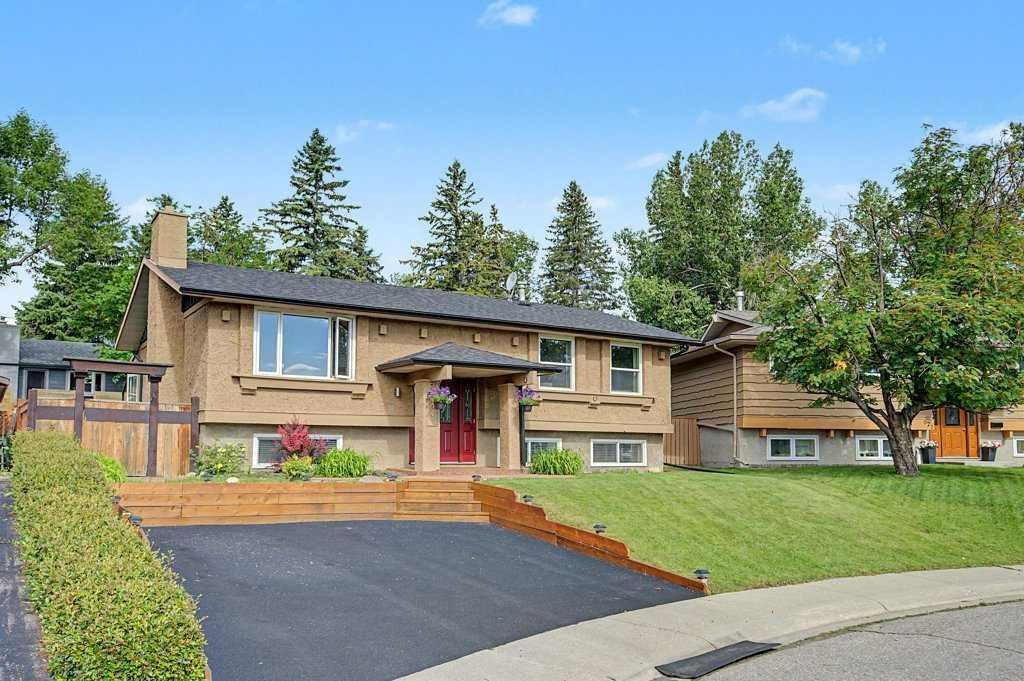 623 Cantrell Place SW, Calgary, Alberta, T2W 2E5