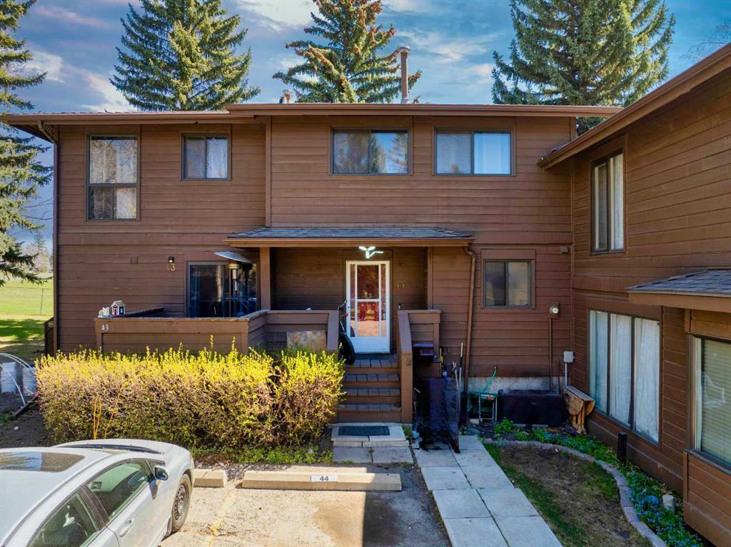 #44 336 Rundlehill Drive NE, Calgary, Alberta, T1Y 2Y2