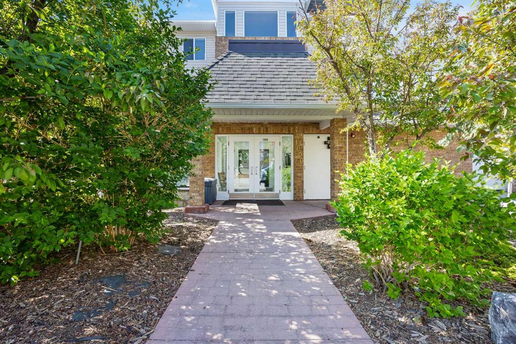 #1314 950 Arbour Lake Road NW, Calgary, Alberta, T2G5B3