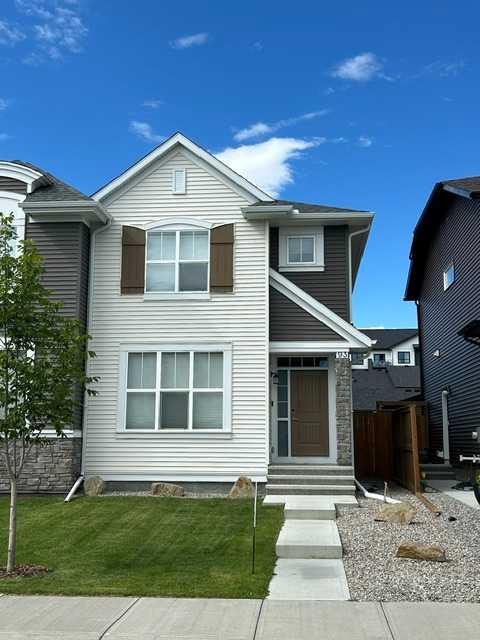 93 Wolf Gate, Okotoks, Alberta, T1S 5T9