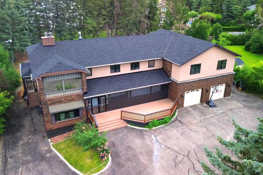 884 EAST CHESTERMERE, Chestermere, Alberta, T1X 1A7