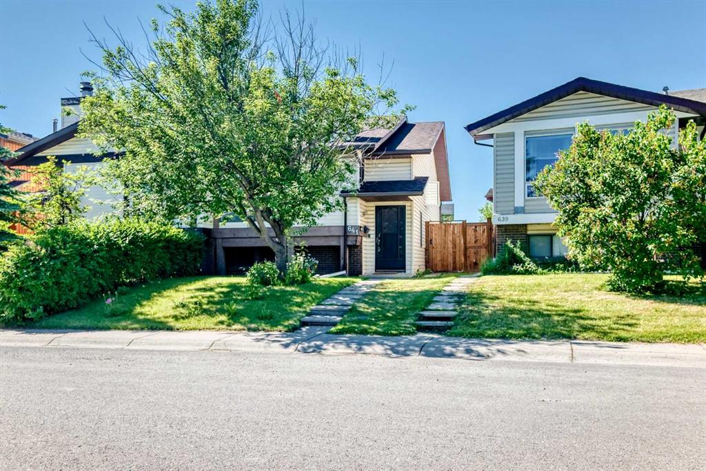 641 Whitewood Road NE, Calgary, Alberta, T1Y 4A1
