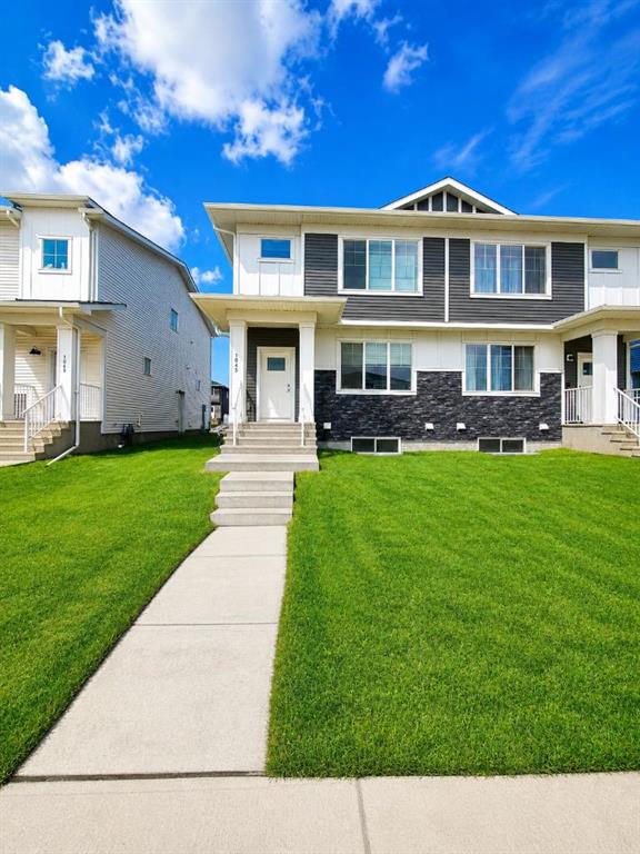 1045 West Lakeview Drive, Chestermere, Alberta, T1X2T2