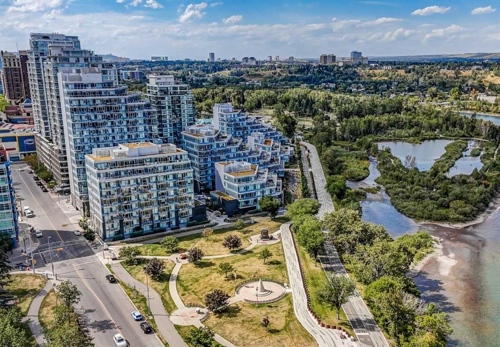 #804 118 Waterfront Court SW, Calgary, Alberta, T2P 1K8