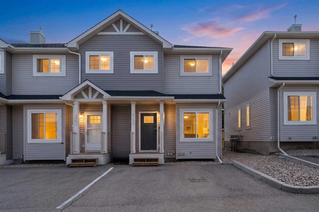 301 Strathaven Mews, Strathmore, Alberta, T1P 1K3