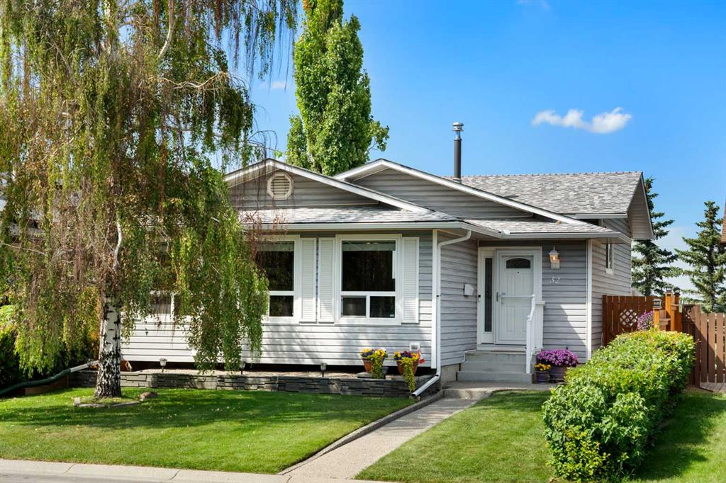 32 Beddington Road NE, Calgary, Alberta, T3K 1N6