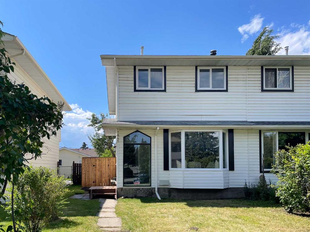 7845 22 Street SE, Calgary, Alberta, T2C 1Y8