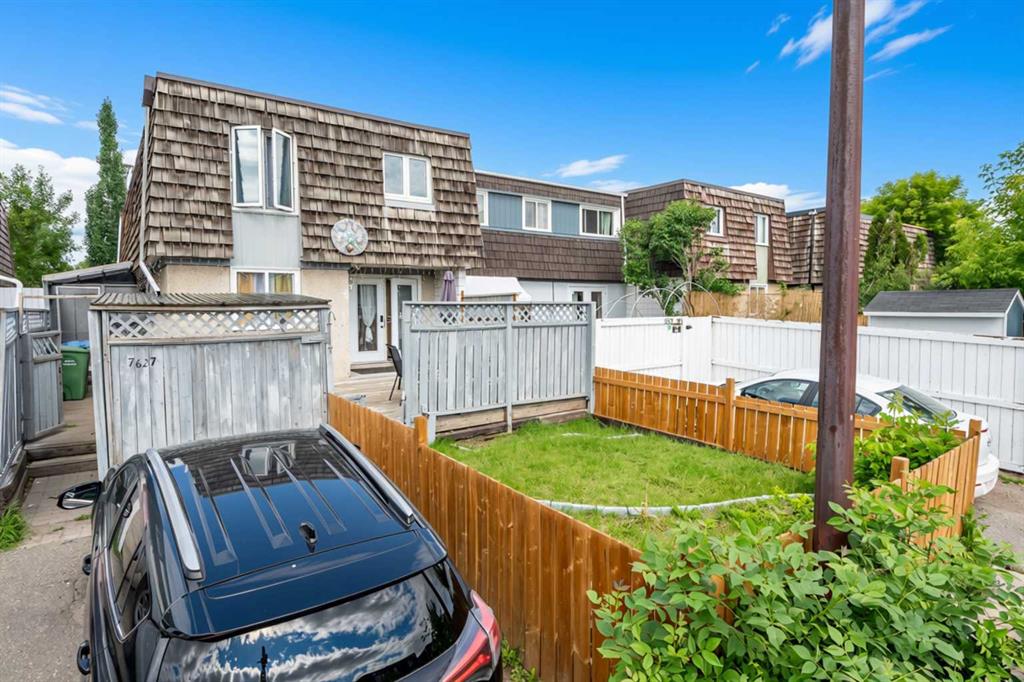 7627 24A Street SE, Calgary, Alberta, T2C 0Z8