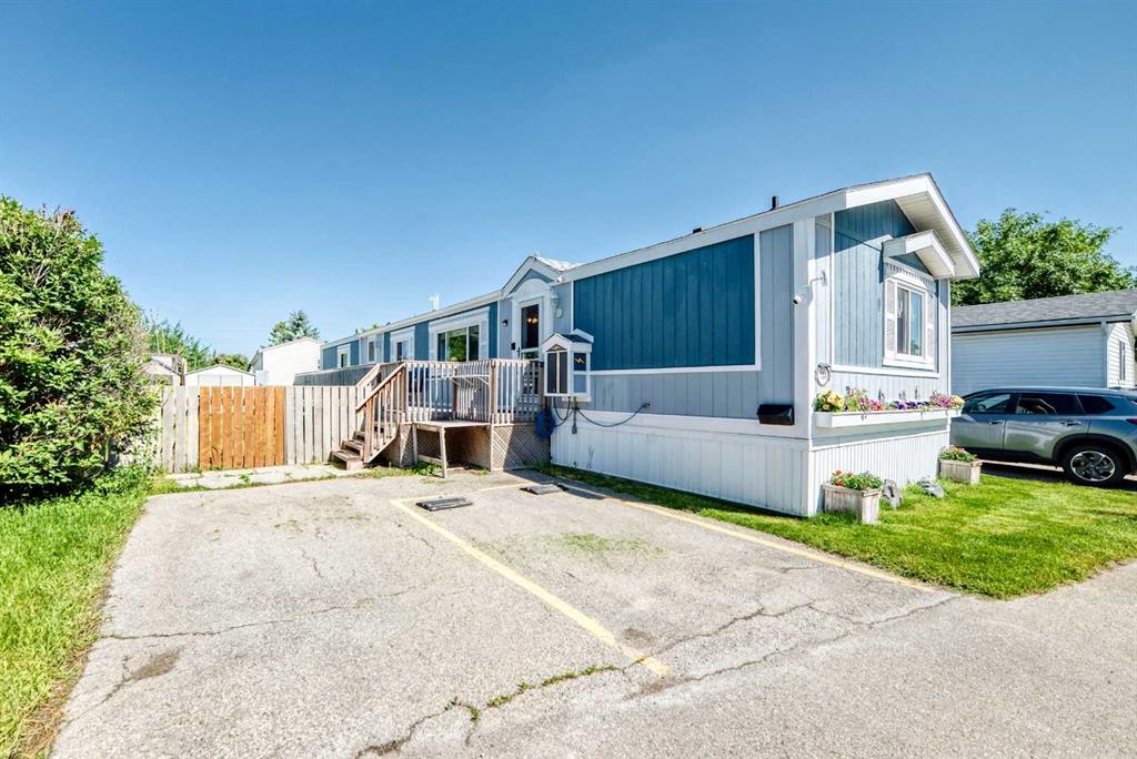 #130 6724 17 Avenue SE, Calgary, Alberta, T2A0W5