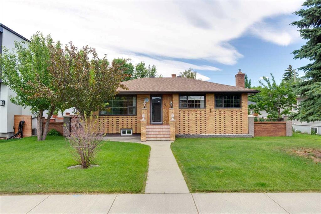 47 Montrose Crescent NE, Calgary, Alberta, T3E5P3