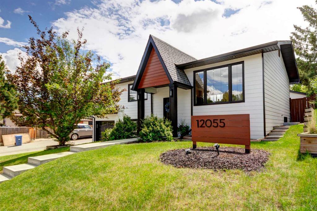 12055 Canaveral Road SW, Calgary, Alberta, T2W 1N7