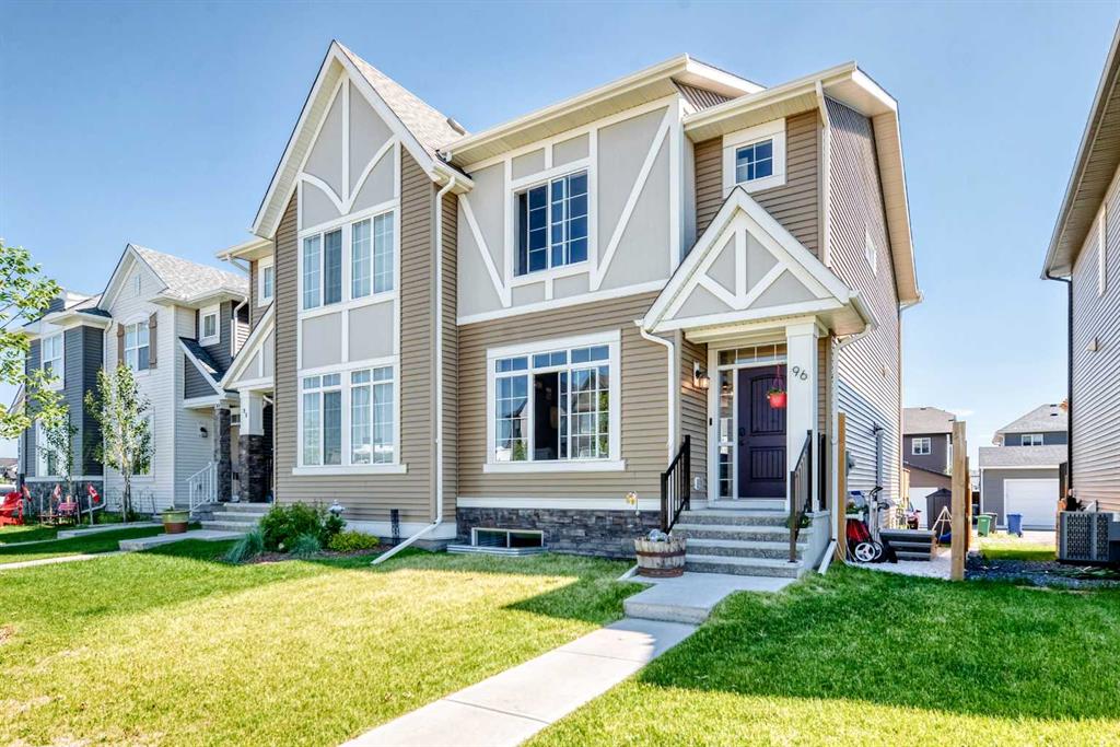 96 Wolf Gate, Okotoks, Alberta, T1S 5T9
