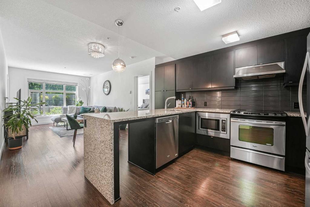 #111 25 Aspenmont Heights SW, Calgary, Alberta, T3H 0E4