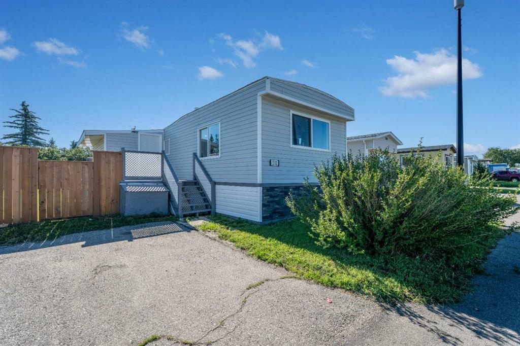 232 Polar Avenue NE, High River, Alberta, T1V1J5