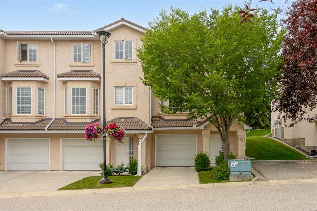 87 Hamptons Link NW, Calgary, Alberta, T3A 5V9
