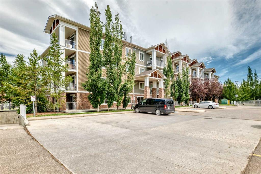 #106 304 Cranberry Park SE, Calgary, Alberta, T3M 1W2