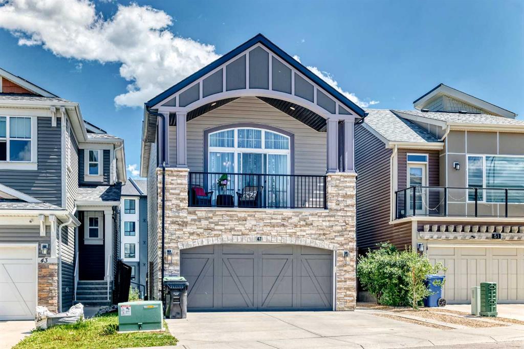 47 SAGE BLUFF Mews NW, Calgary, Alberta, T3R 0X5