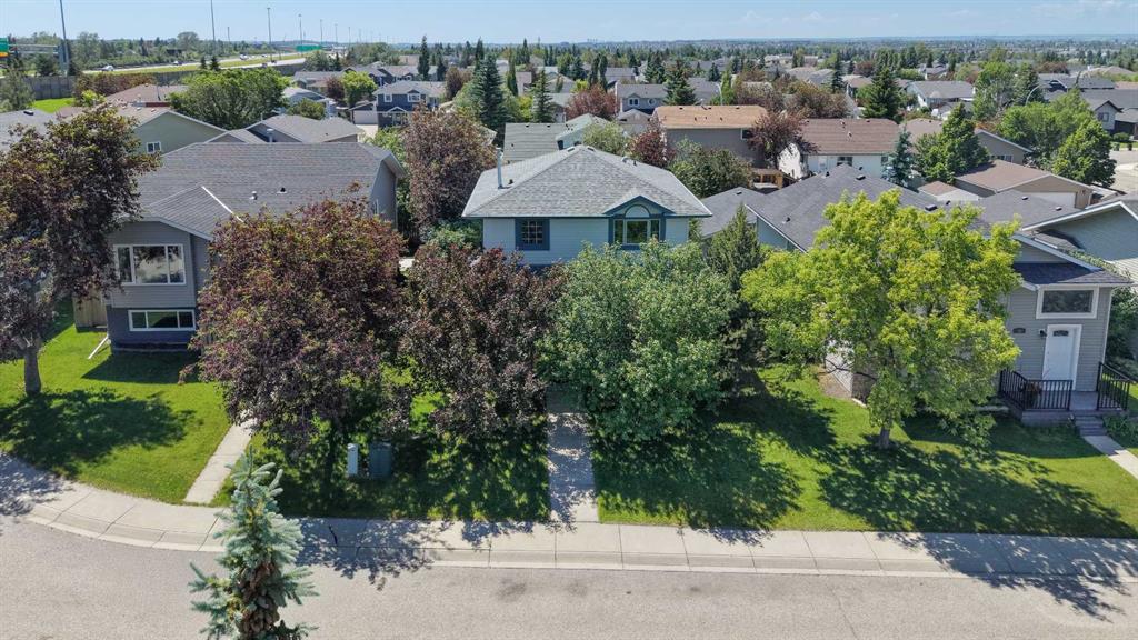 14 Easterbrook Place SE, Airdrie, Alberta, T4B 2H2