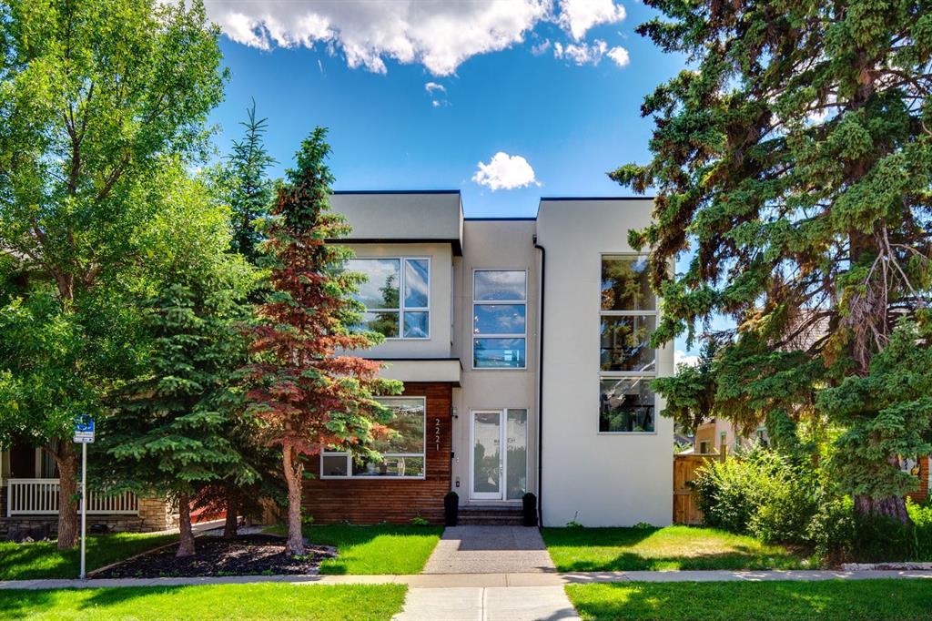 2221 7 Avenue NW, Calgary, Alberta, T2N 0X9