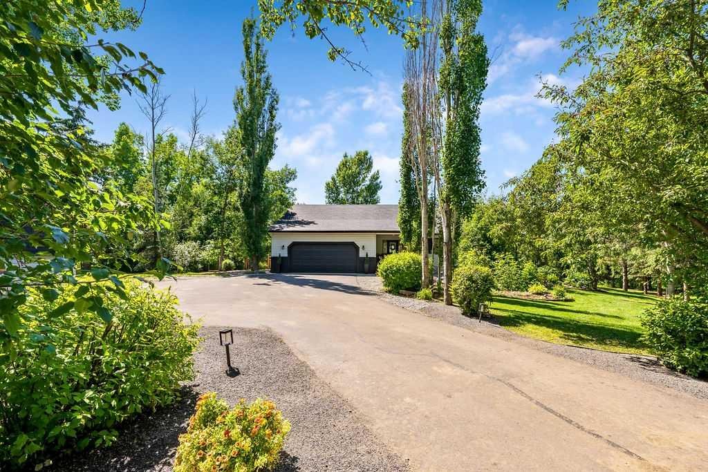 80107 Highwood Meadows Drive E, Rural Foothills County, Alberta, T1S4Y9