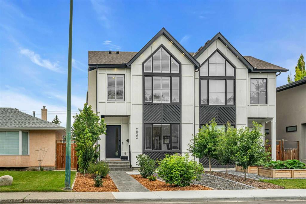 2032 37 Avenue SW, Calgary, Alberta, T2T 2H5