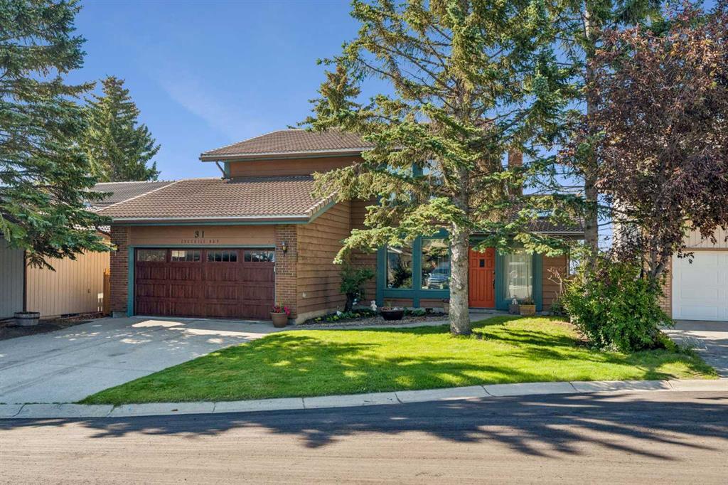 31 Edgehill Bay NW, Calgary, Alberta, T3A 2X2