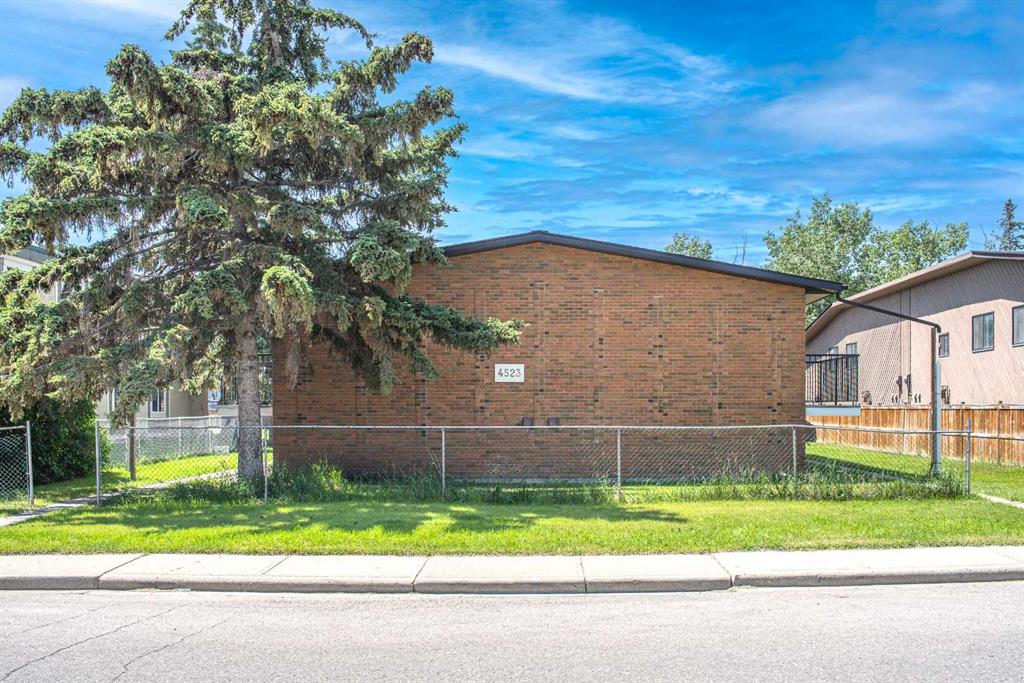 #1 8 4523 73 Street NW, Calgary, Alberta, T3B2M3