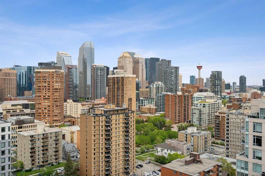 #207 1330 15 Avenue SW, Calgary, Alberta, T3C 3N7