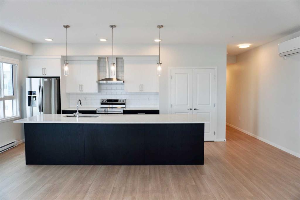 #404 80 Carrington Plaza NW, Calgary, Alberta, T3P 1X6