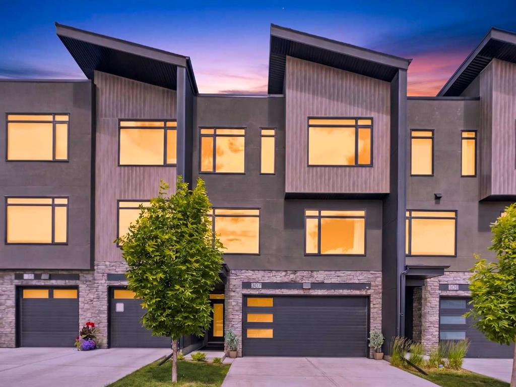 307 Royal Elm Road NW, Calgary, Alberta, T3G 0G8