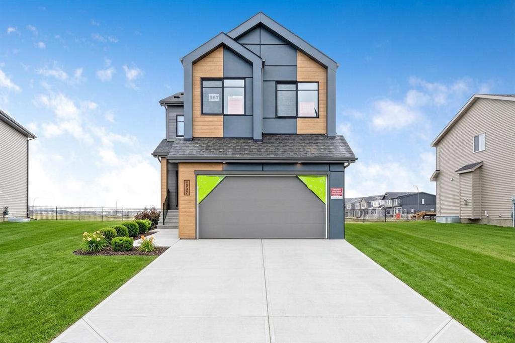 367 Heartwood Gardens SE, Calgary, Alberta, T3M 2K1