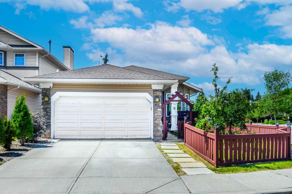 5 Citadel Hills Circle NW, Calgary, Alberta, T3G 3V4