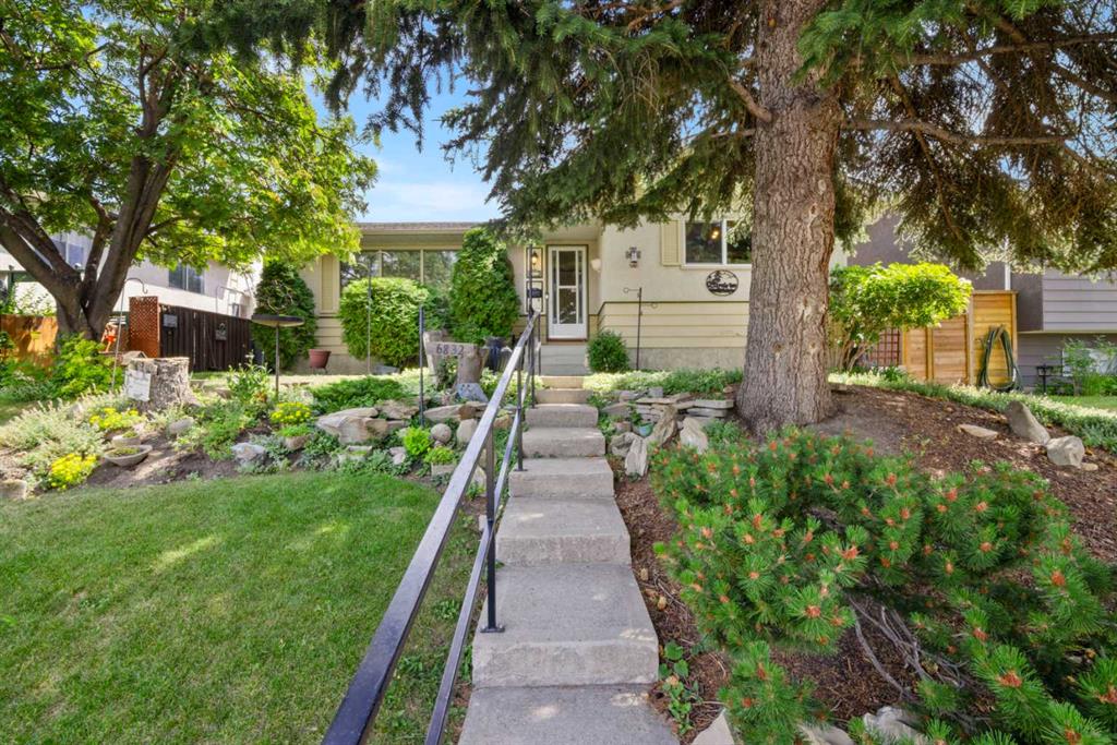 6832 Huntchester Road NE, Calgary, Alberta, T2K 5E6