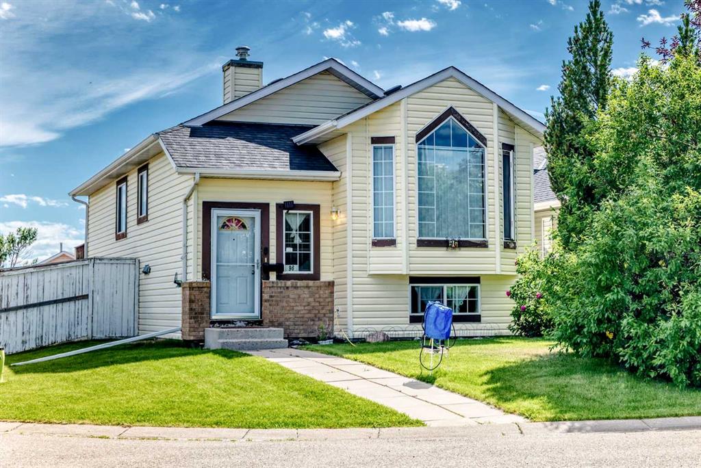 96 COVINGTON Court NE, Calgary, Alberta, T3K 4L9