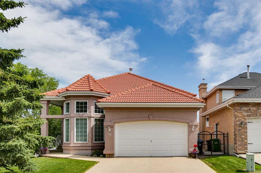 38 Edgevalley Manor NW, Calgary, Alberta, T3A 5E1