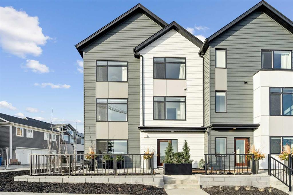 171 Dieppe Drive SW, Calgary, Alberta, T3E 8H6