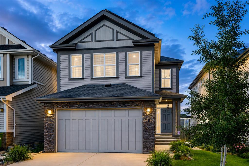 138 Copperpond Street SE, Calgary, Alberta, T2Z 5B5