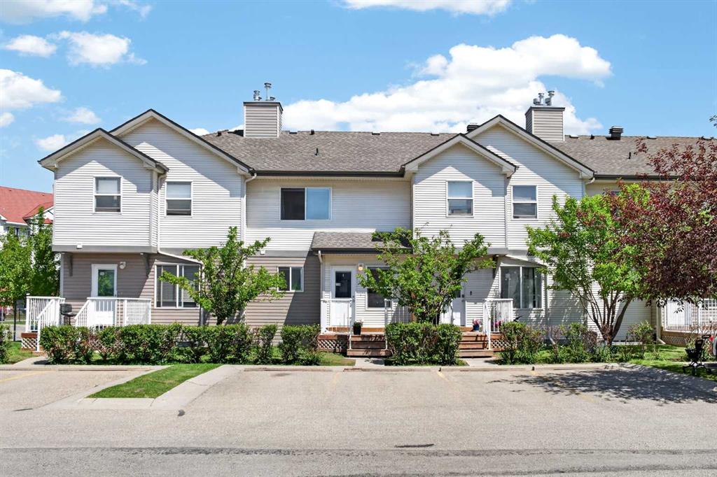 118 Royal Birch Villas NW, Calgary, Alberta, T3G 5V2