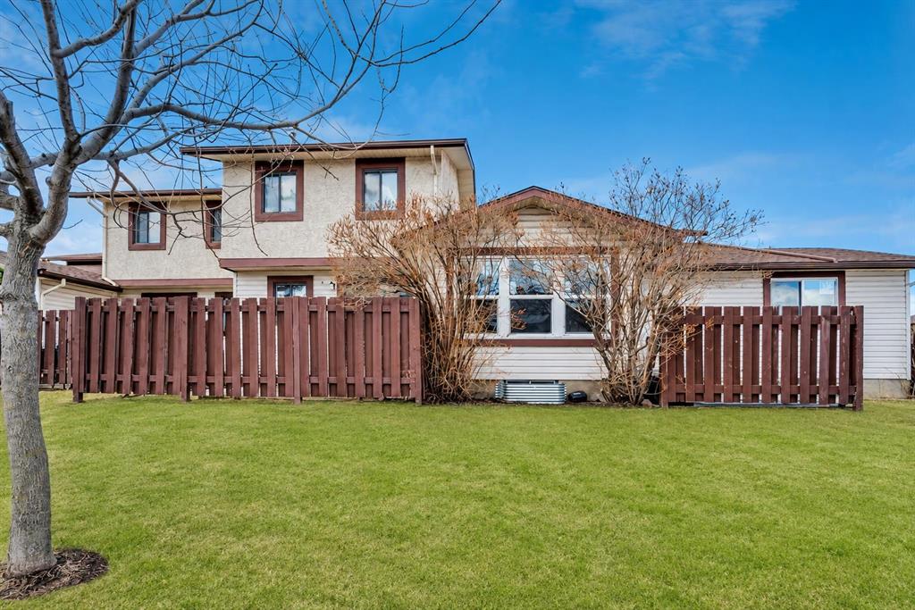 #8 75 templemont Way NE, Calgary, Alberta, T1Y 5K8