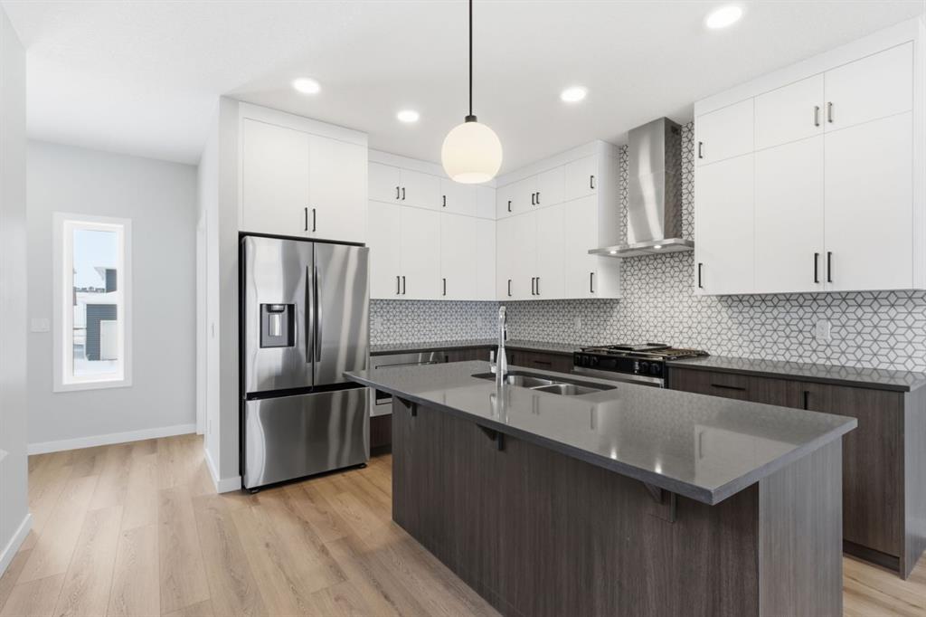 440 Lewiston Landing NE, Calgary, Alberta, T3P 2J5