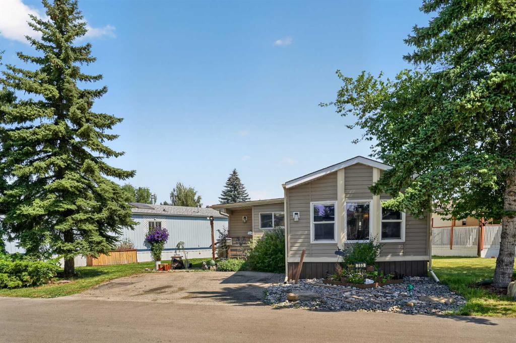 353 Burroughs Circle NE, Calgary, Alberta, T1Y 6K8