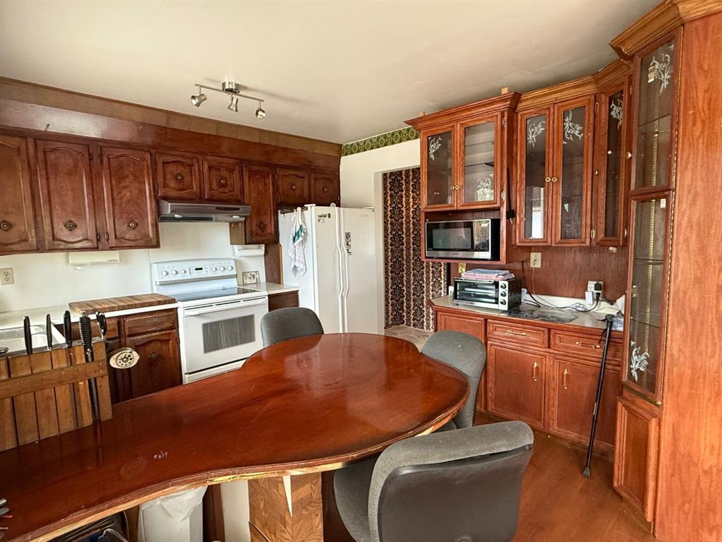 6803 Dalmeny Gate NW, Calgary, Alberta, T3A 1T5