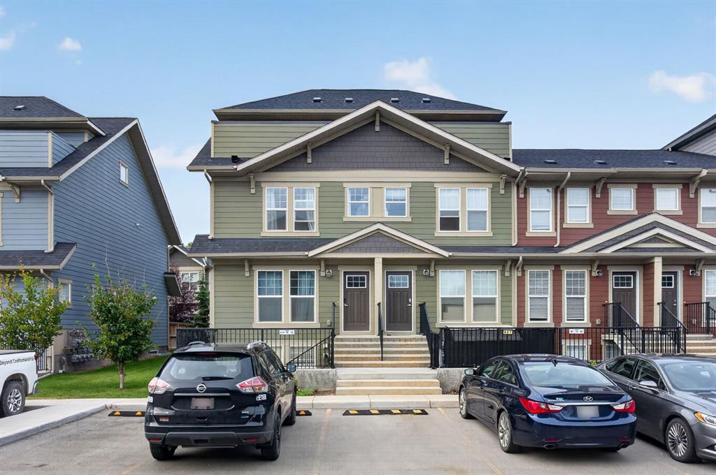 461 Cranbrook Square SE, Calgary, Alberta, T3M2E3