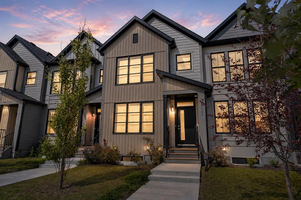 733 South Point Gate SW, Airdrie, Alberta, T4B 5H7