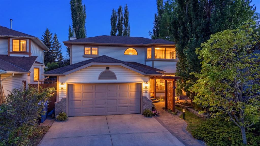 138 Shannon Hill SW, Calgary, Alberta, T2Y2Y8
