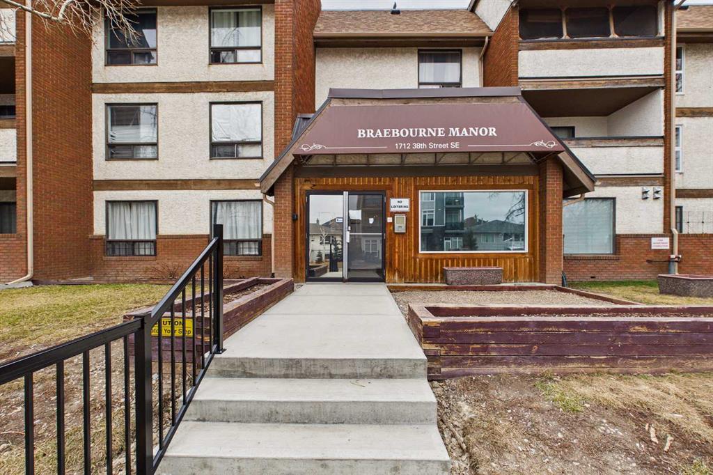 #111 1712 38 Street SE, Calgary, Alberta, T2A 1H1
